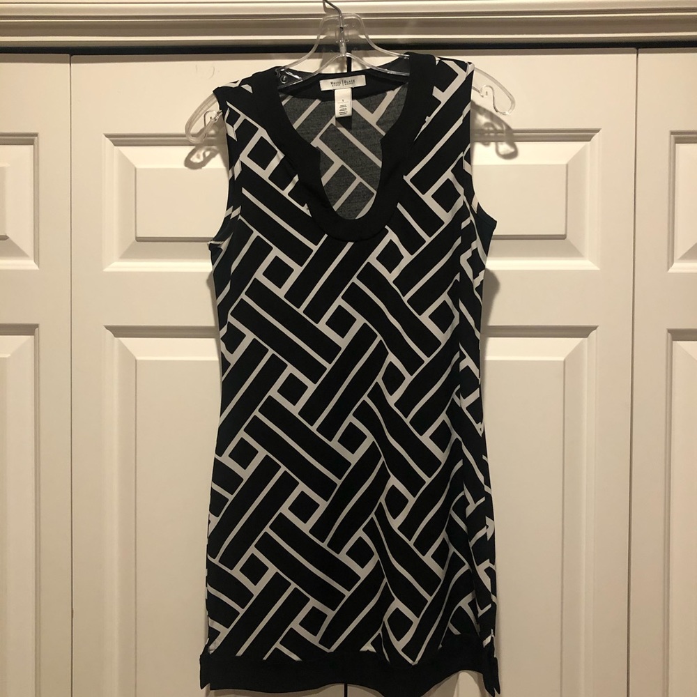 WHBM size S sleeveless black & white tunic